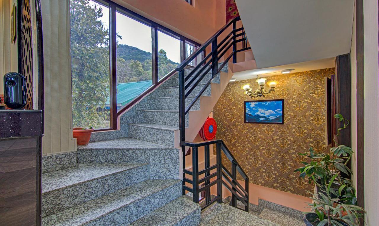 Treebo Roshan House With Valley View McLeod Gandzs Kültér fotó